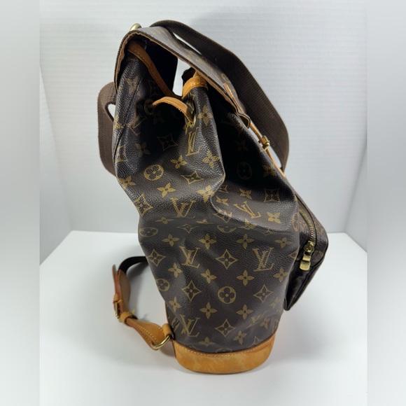 100% Authentic Louis Vuitton Monogram Montsouris GM Backpack - Picture 3 of 17